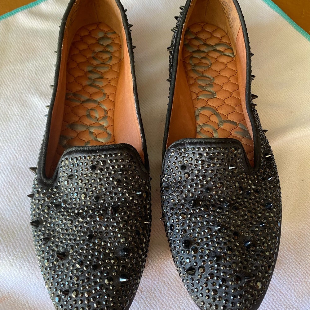 Sam Edelman black loafers size 8.5M woman, gently used.